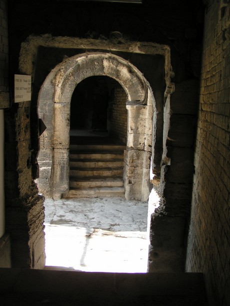 arles-amphitheater