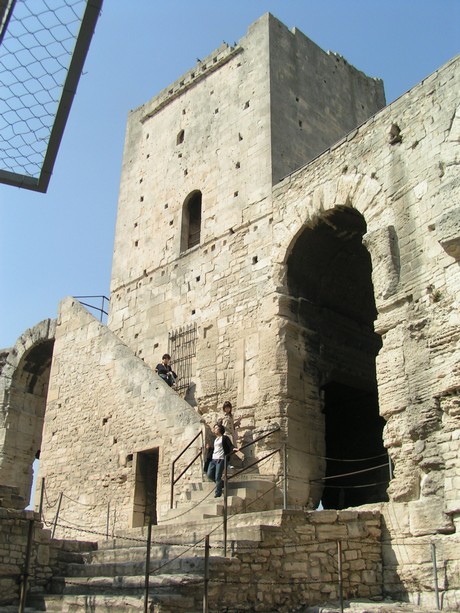 arles-amphitheater