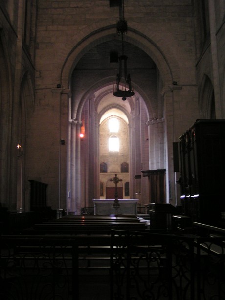 arles-saint-trophime