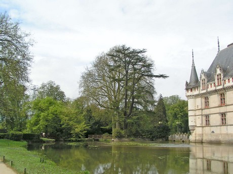 azay-le-rideau