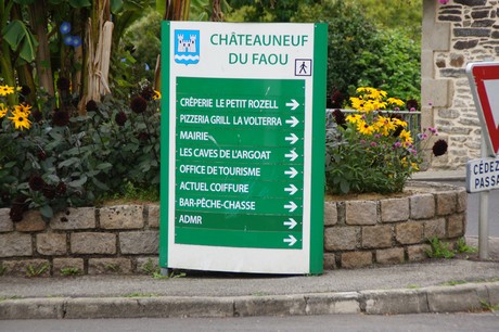 chateauneuf-du-Faou