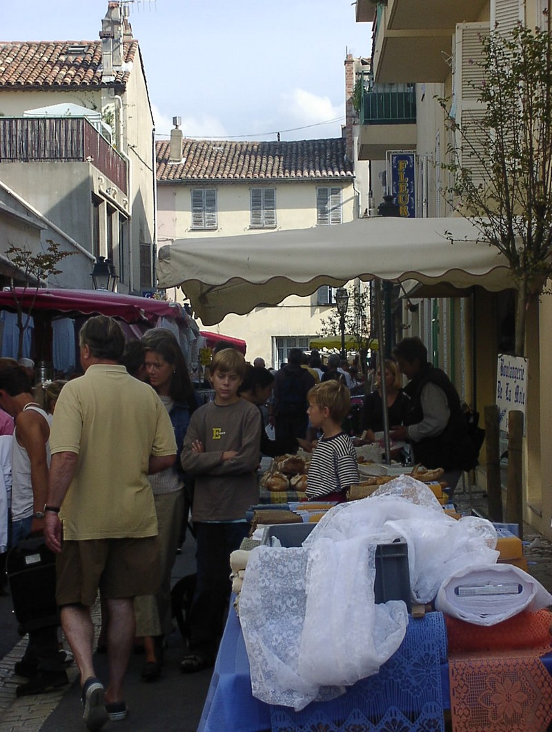 cogolin-markt