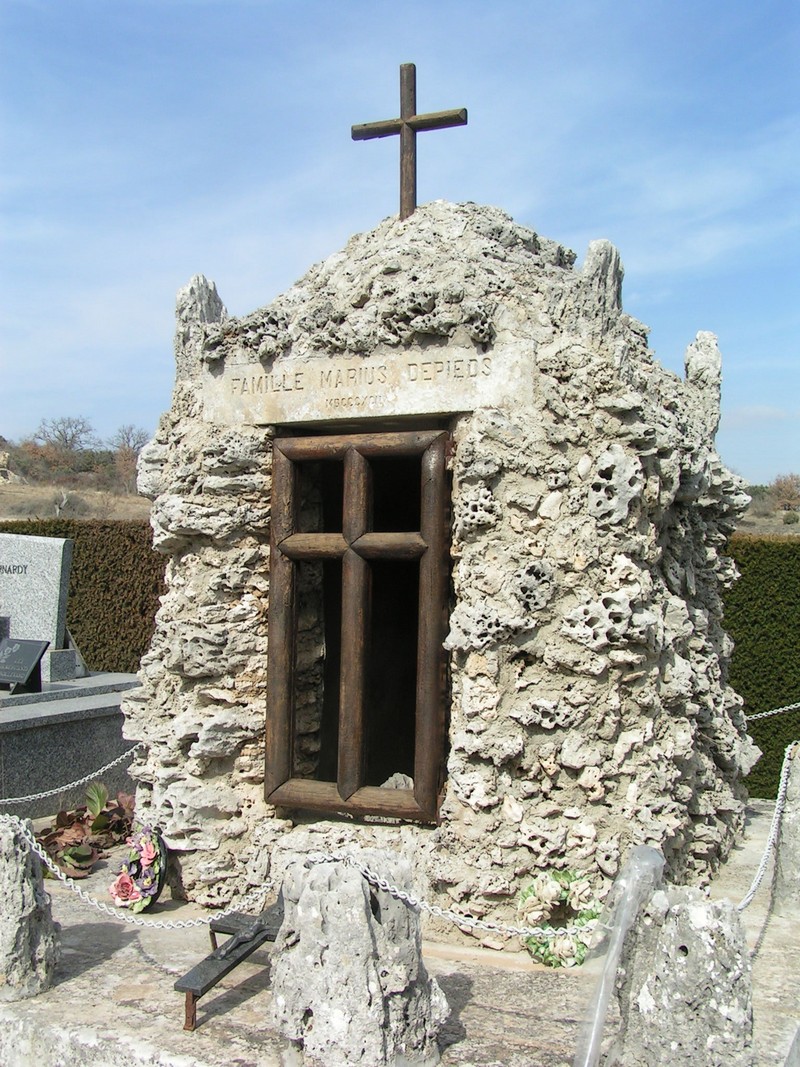 forcalquier-friedhof