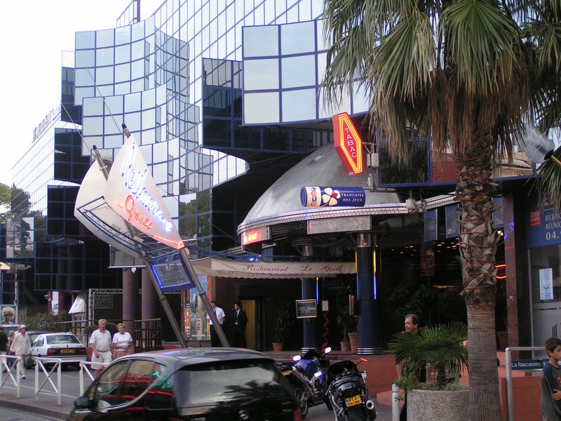 juan-les-pins-nacht