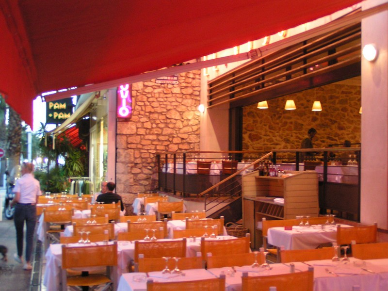 juan-les-pins-nacht