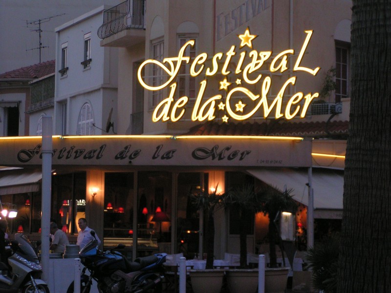 juan-les-pins-nacht