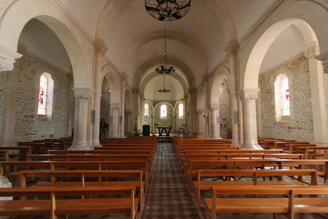 lege-cap-ferret-kirche