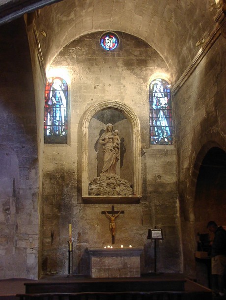 les-baux-de-provence-kapelle