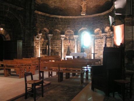 les-saintes-marie-de-la-mer-kirche