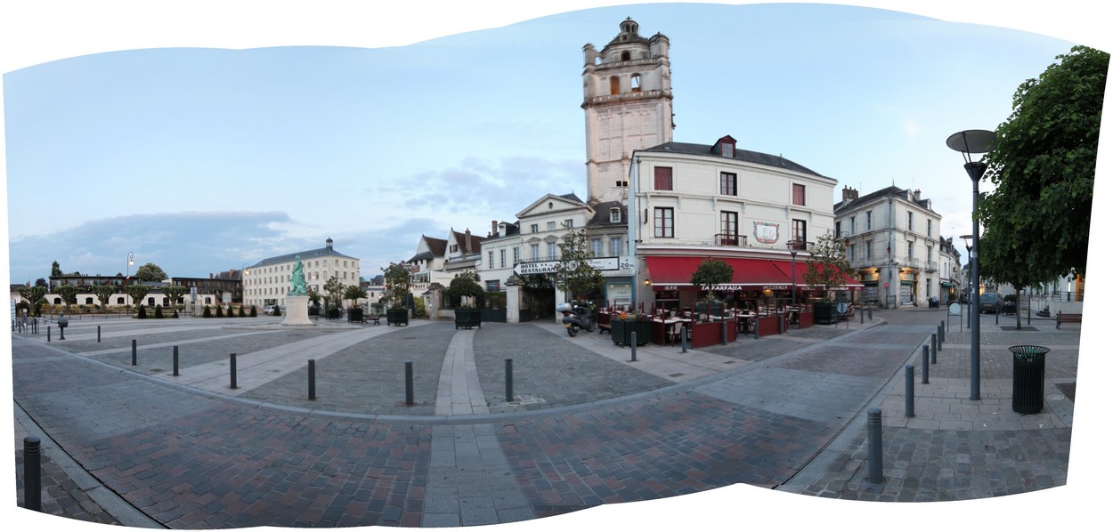 Loches am Abend