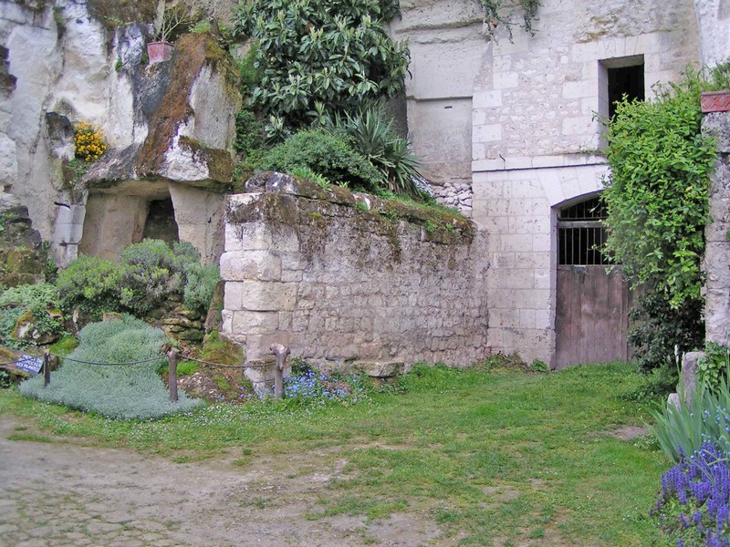 loches-hoehlenwohnungen