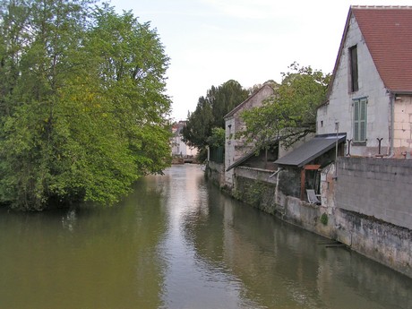 loches