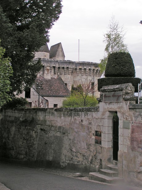 loches