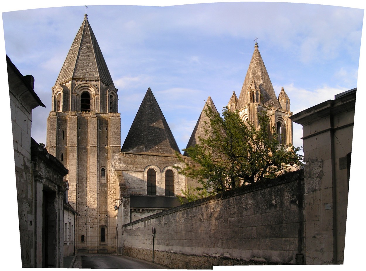 Loches