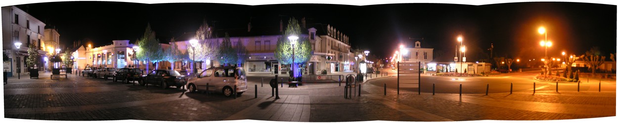 Loches-nacht bei Nacht