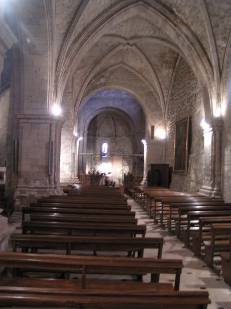 manosque-kirche