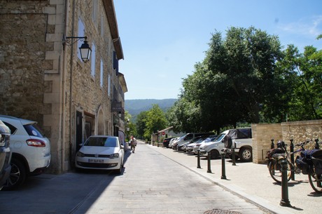 menerbes