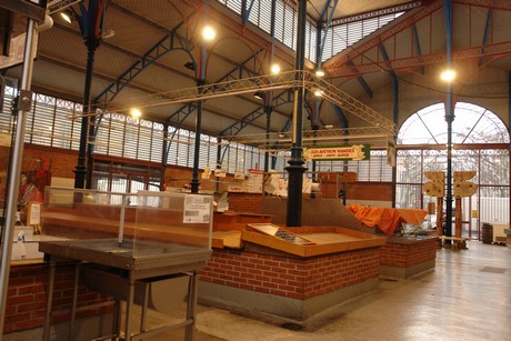millau-markthalle