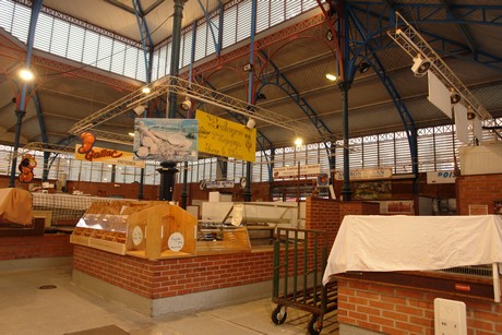 millau-markthalle