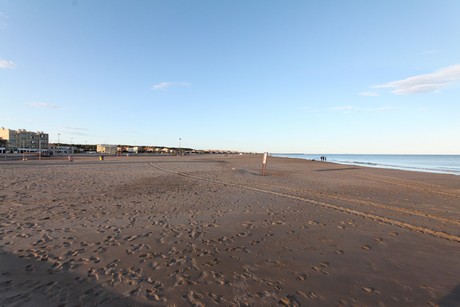 narbonne-plage-abend