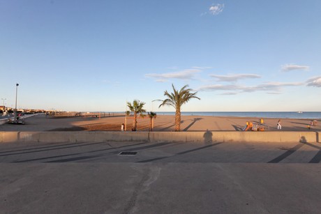 narbonne-plage-abend