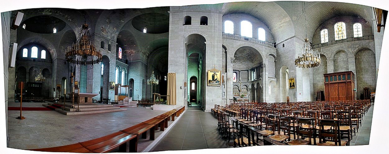 Cathedrale Saint-Front