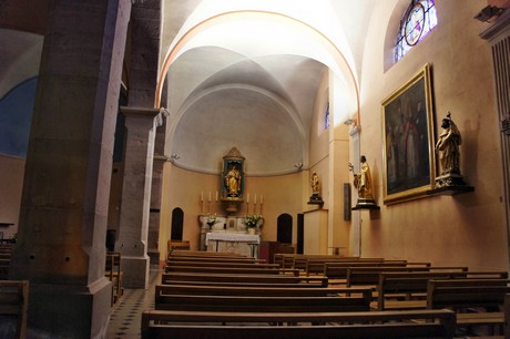 pierrefeu-du-var-kirche