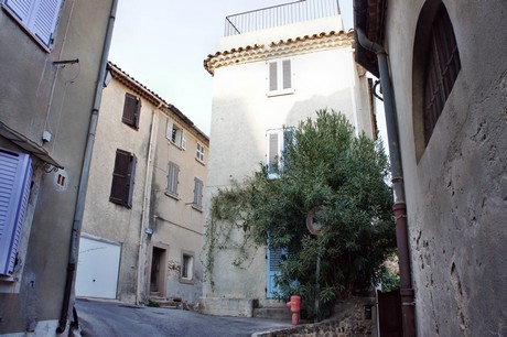 pierrefeu-du-var