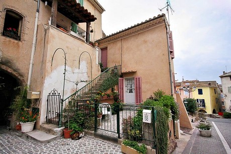 roquebrune-sur-argens