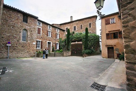 roquebrune-sur-argens