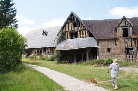 saint-germain-de-livet