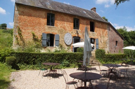 saint-germain-de-livet