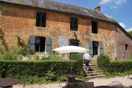 saint-germain-de-livet