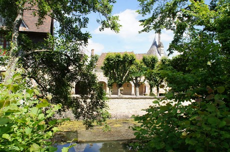saint-germain-de-livet