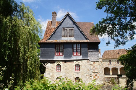 saint-germain-de-livet