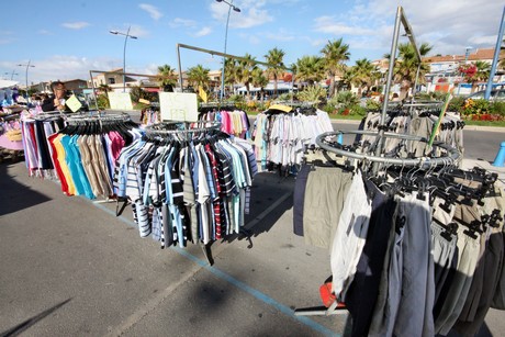 saint-pierre-la-mer-markt