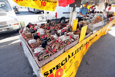 saint-pierre-la-mer-markt