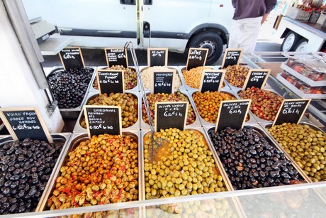 saint-pierre-la-mer-markt