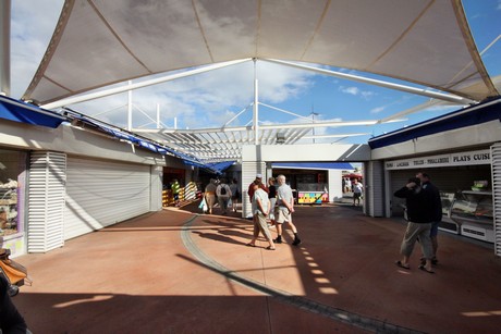 saint-pierre-la-mer-markt