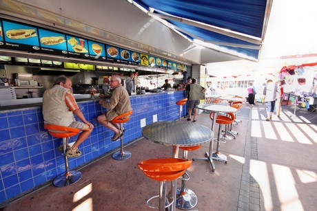 saint-pierre-la-mer-markt