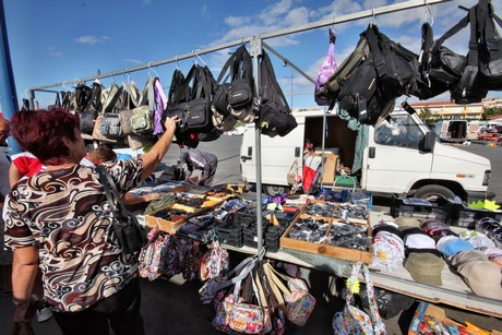 saint-pierre-la-mer-markt