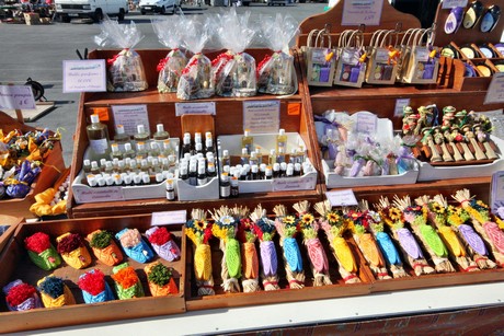 saint-pierre-la-mer-markt