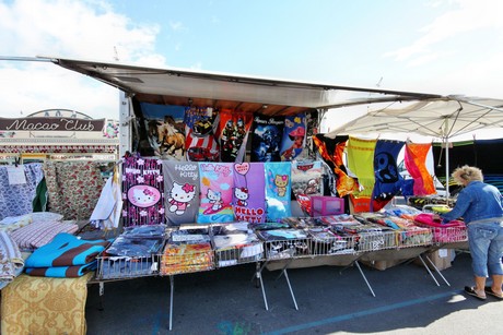 saint-pierre-la-mer-markt