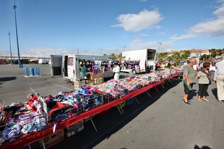 saint-pierre-la-mer-markt
