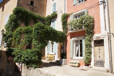 saint-saturnin-les-Apt