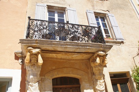 saint-saturnin-les-Apt