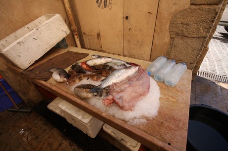 saint-tropez-fischmarkt