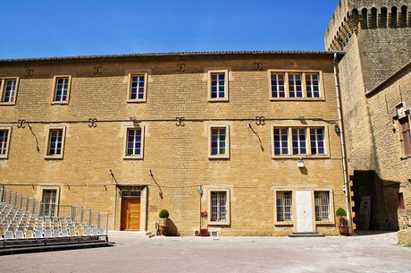 salon-de-provence