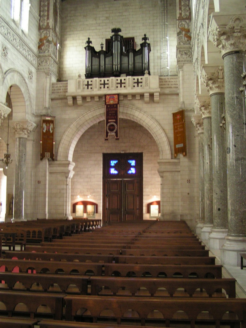 tours-basilika
