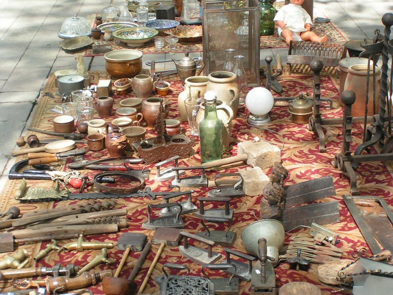 tours-troedelmarkt